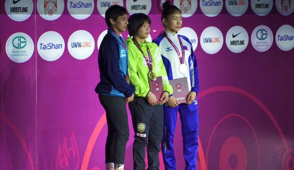 ФОТО: Монголын эмэгтэйчүүд багийн дүнгээр Азид хоёрдугаар байр эз...